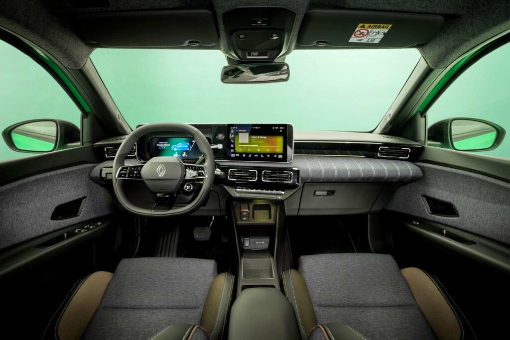 Renault 5 E-Tech model 2025 AutoExpert.ro