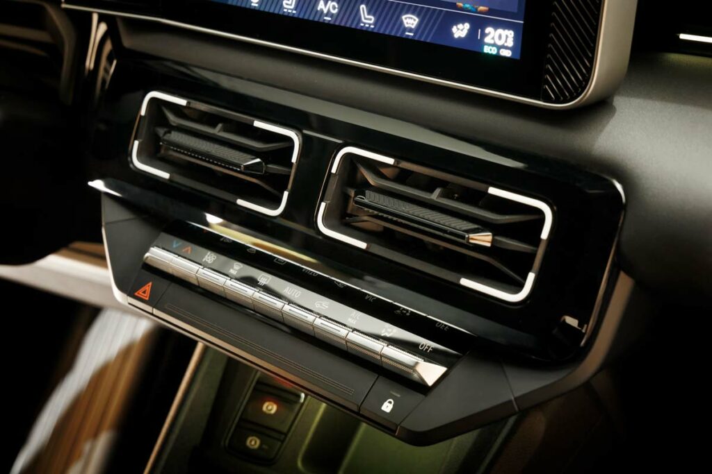 Renault 5 E-Tech model 2025 AutoExpert.ro