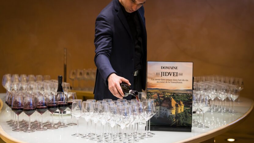 Jidvei, ode la vin și artă la vernisajul Retrospectivei Brâncuși de la Paris