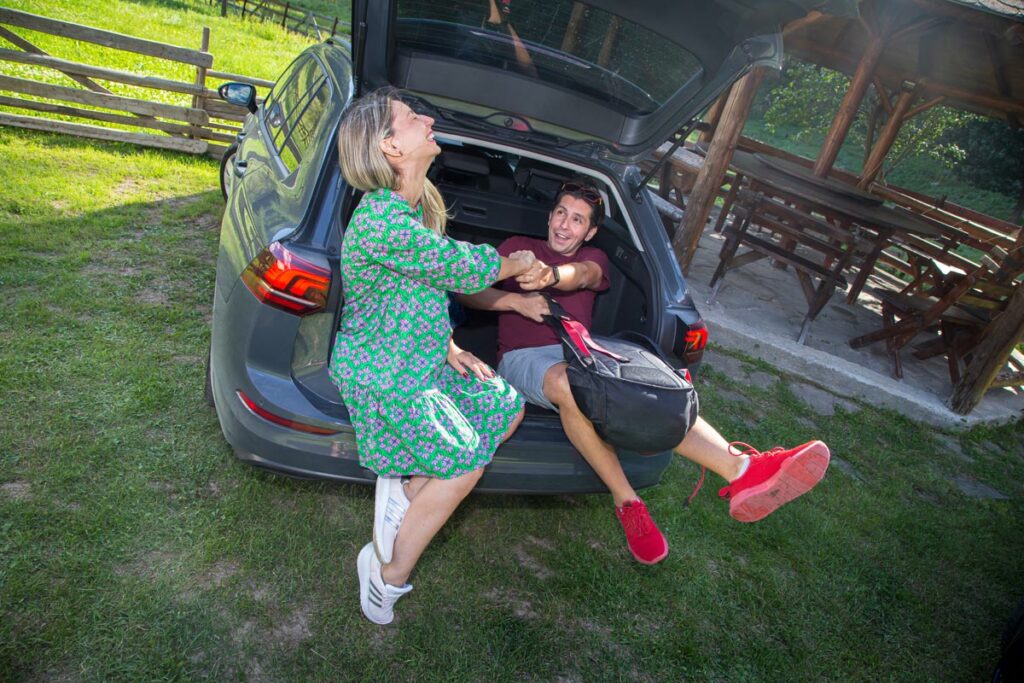 Ea si El AutoExpert VW Volkswagen Golf