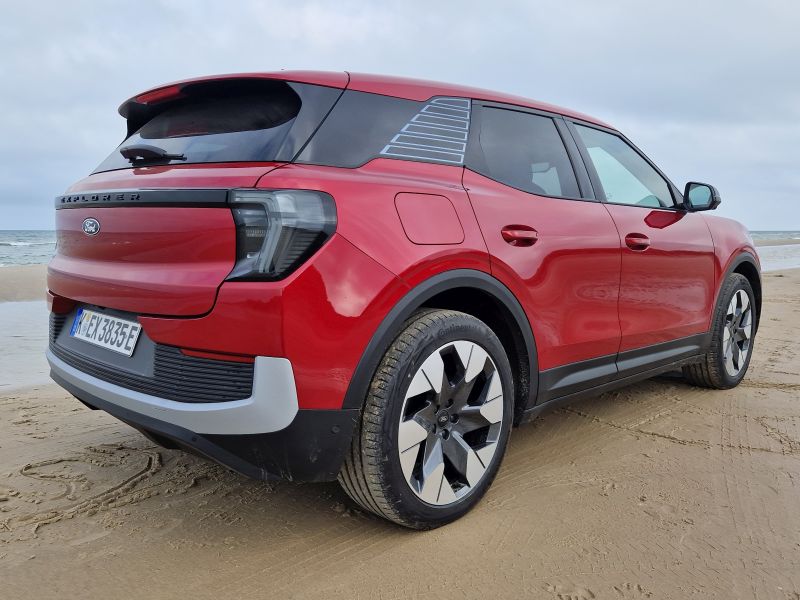 Ford Explorer Car of The Year - AutoExpert