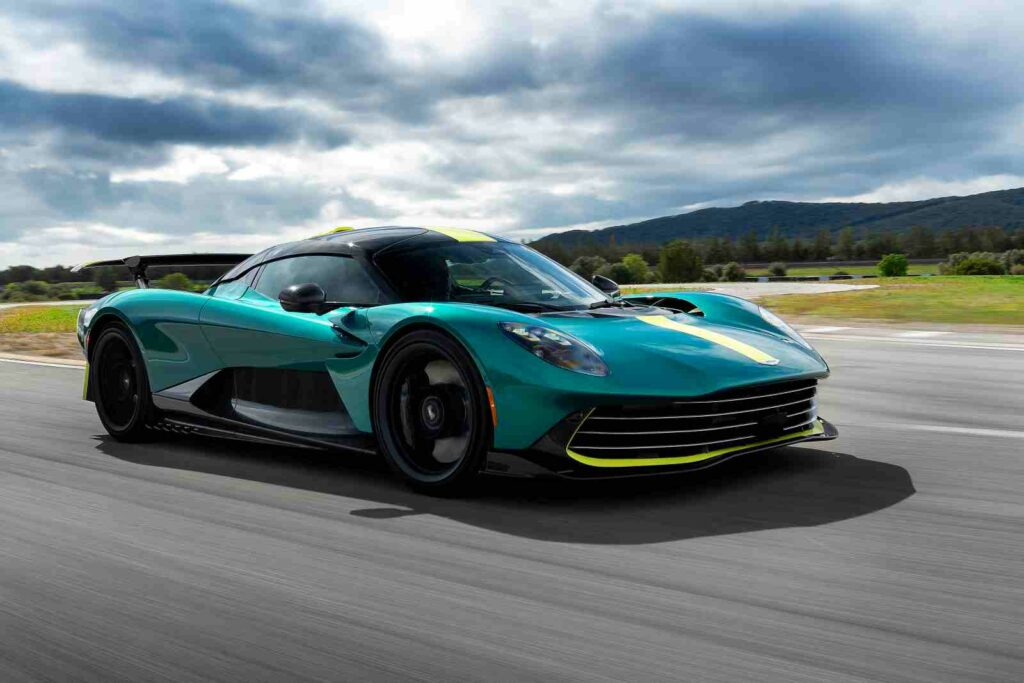 Aston Martin Valhalla AutoExpert.ro