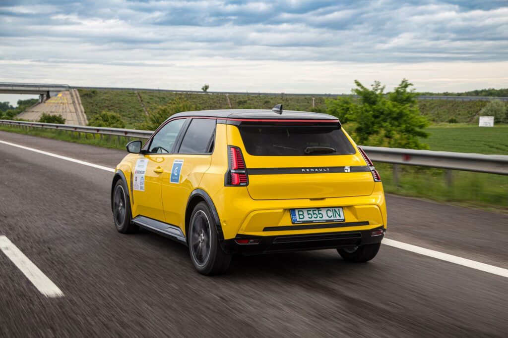 Lynk & Co 02 Best Electric Car AutoExpert