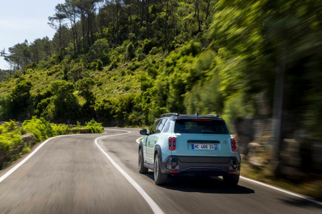 Test drive Renault 4 E-Tech Electric AutoExpert.ro