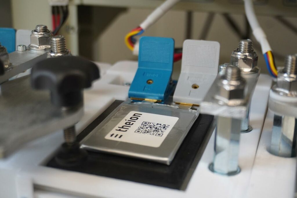 Theion baterie sulf AutoExpert.ro