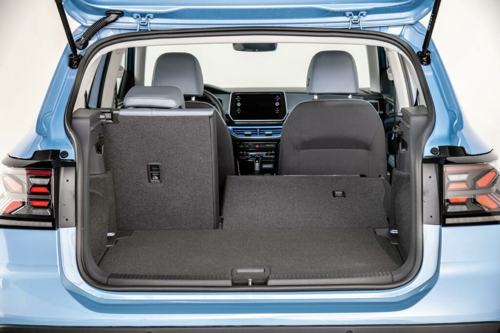 Test comparativ Jeep Avenger vs Volkswagen T-Cross AutoExpert.ro