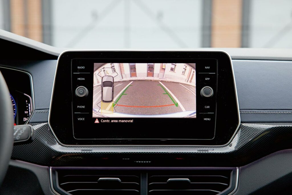 Test comparativ Jeep Avenger vs Volkswagen T-Cross AutoExpert.ro