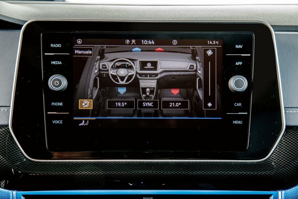 Test comparativ Jeep Avenger vs Volkswagen T-Cross AutoExpert.ro