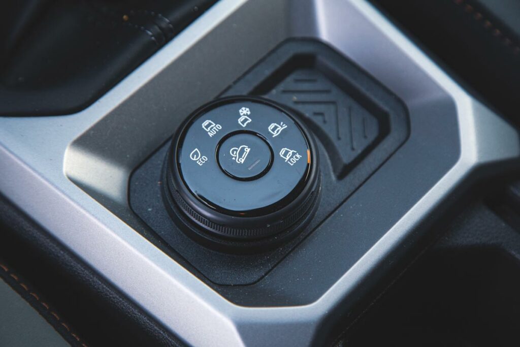 Ghid de achiziție Dacia Duster AutoExpert