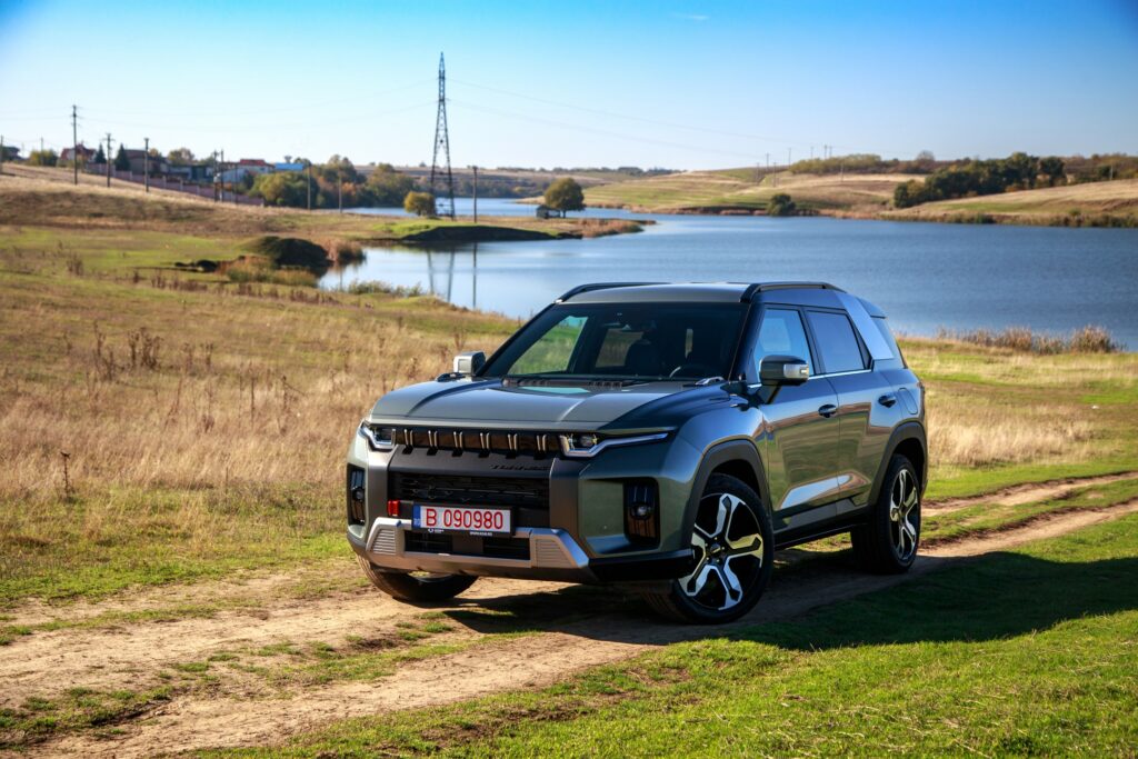 Test KGM Torres Hybrid