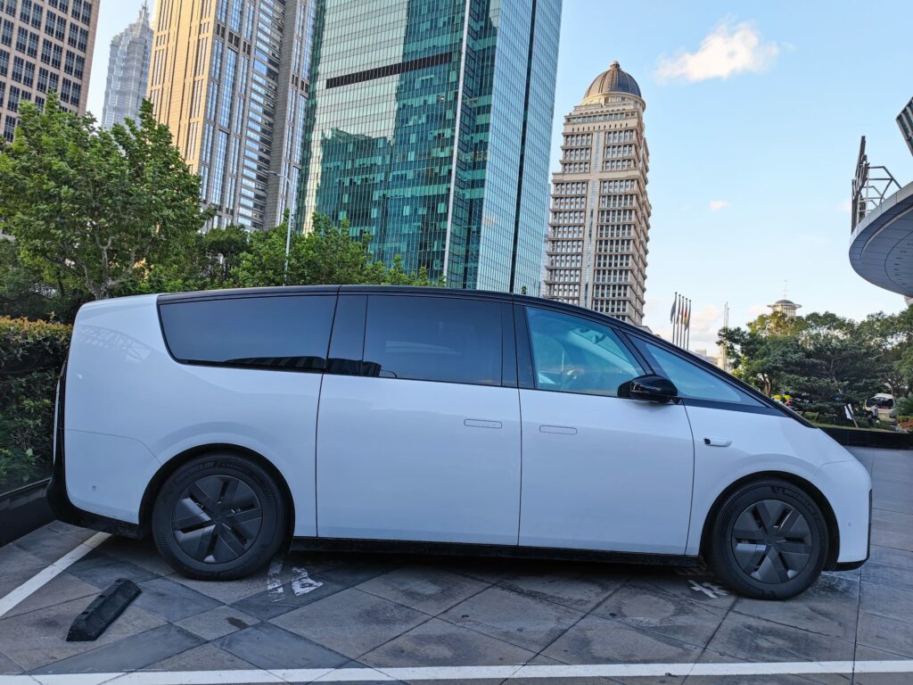 Li Mega China AutoExpert