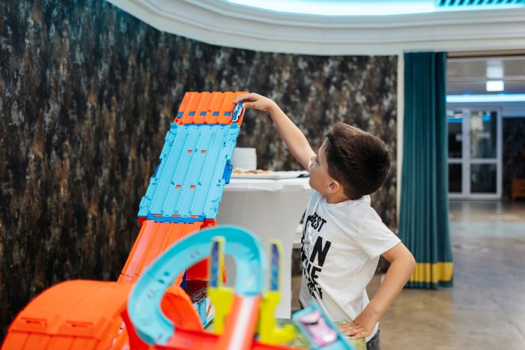 Collectify AutoExpert eveniment machete auto