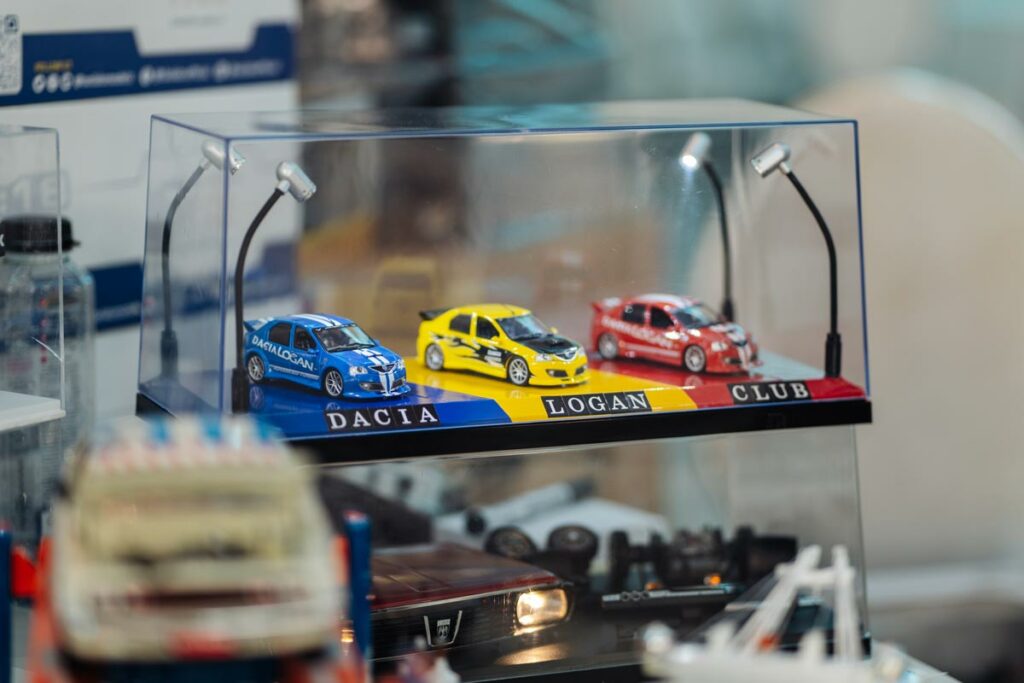 Collectify AutoExpert eveniment machete auto