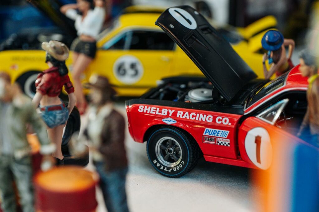 Collectify AutoExpert eveniment machete auto