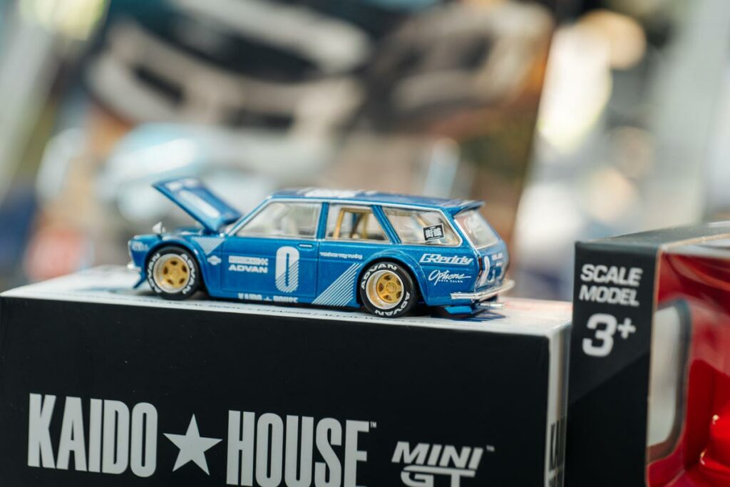 Collectify AutoExpert eveniment machete auto