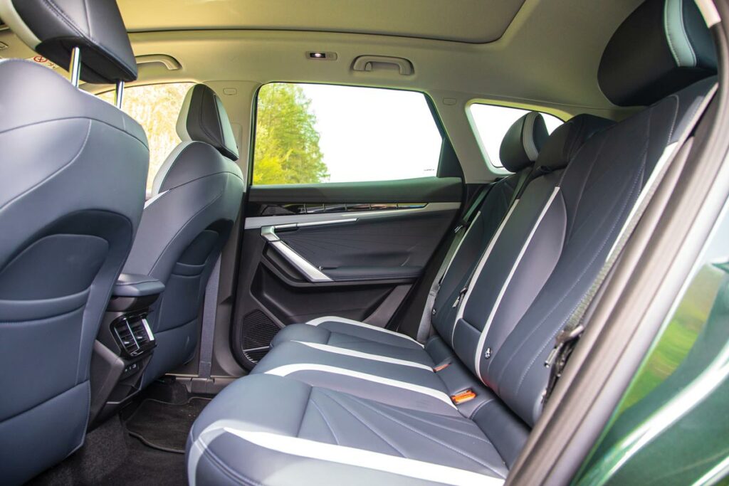 Geely Starray AutoExpert