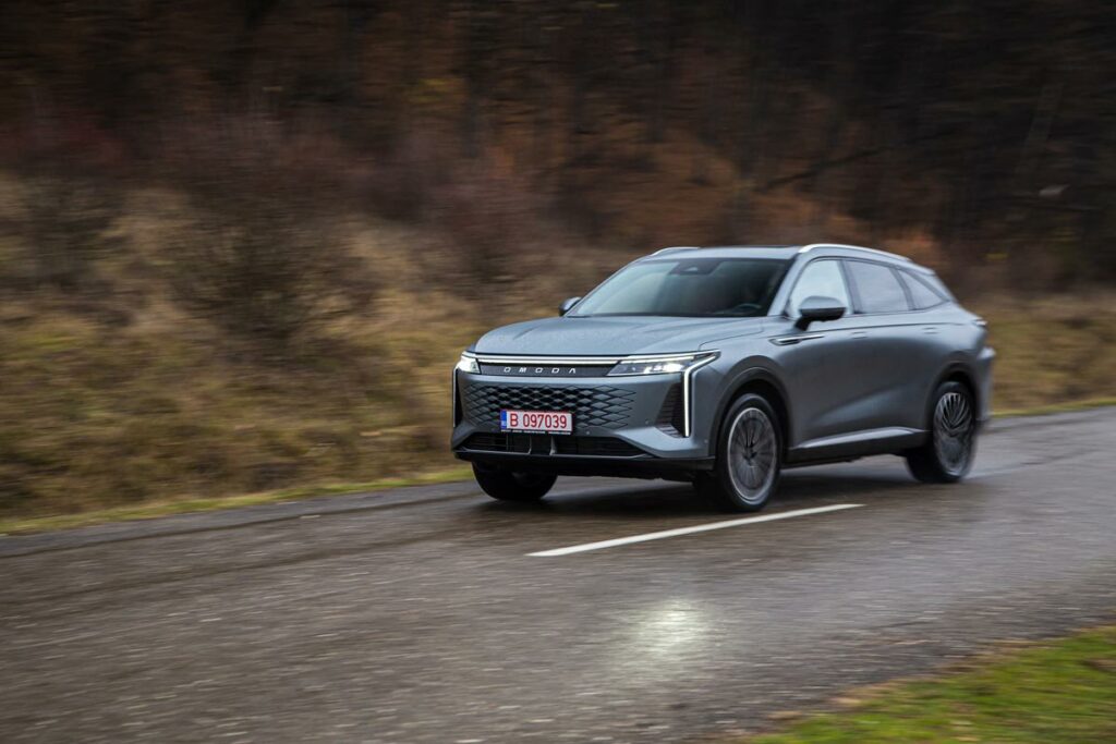 Omoda 9 SHS AutoExpert