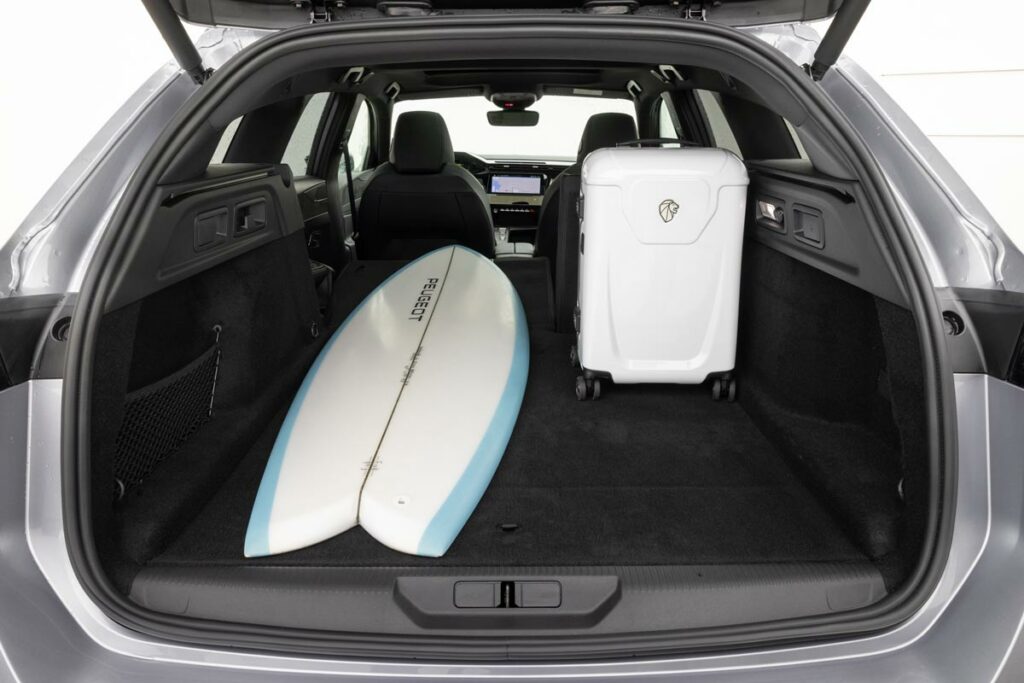 Peugeot 308 SW facelift 2026 AutoExpert