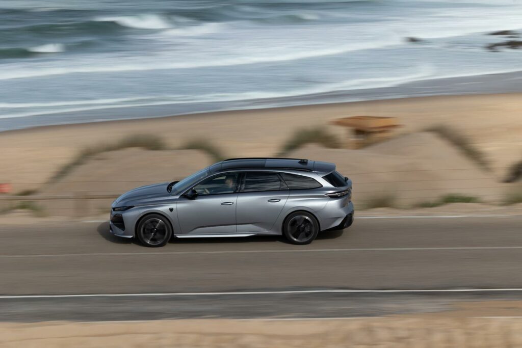 Peugeot 308 SW facelift 2026 AutoExpert