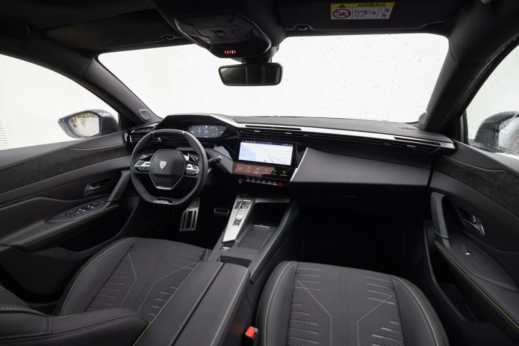 Peugeot 308 SW facelift 2026 AutoExpert