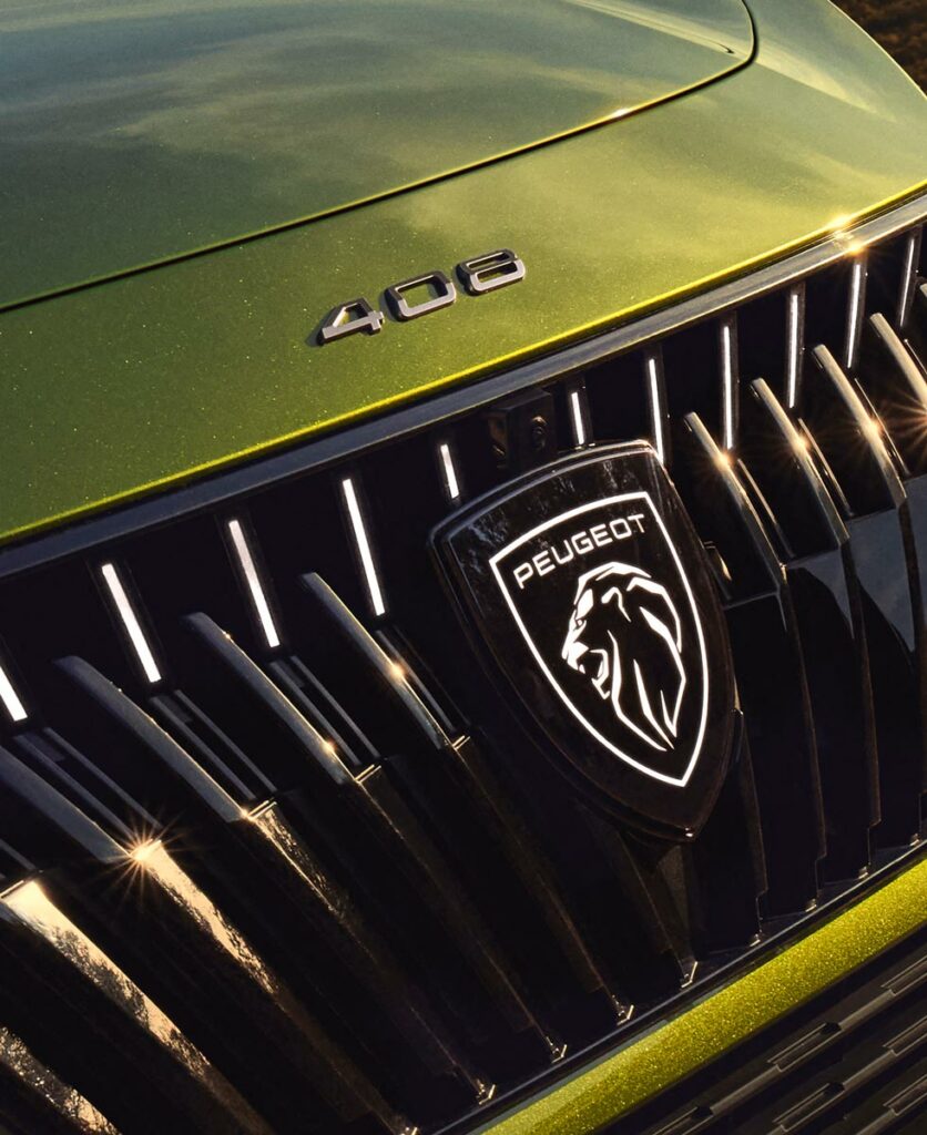 Peugeot 408 facelift AutoExpert