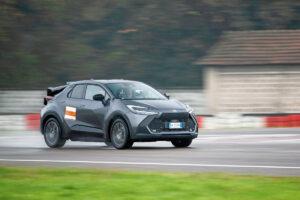 Cat polueaza hibridele plug-in PHEV test AutoExpert