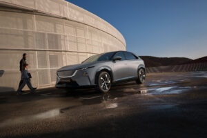 Mazda CX-6e AutoExpert