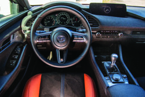 Mazda3 2.5 eSkyactiv-G AutoExpert