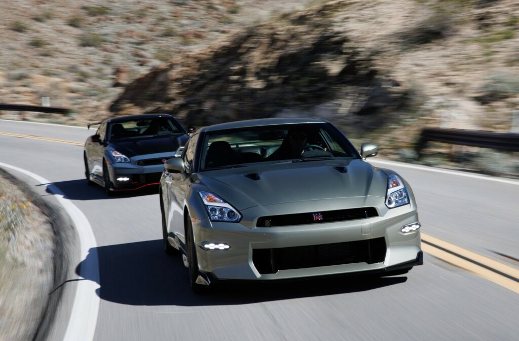 Nissan pregătește un nou GT-R