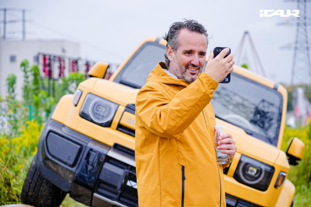 iCAUR V27 REEV AutoExpert