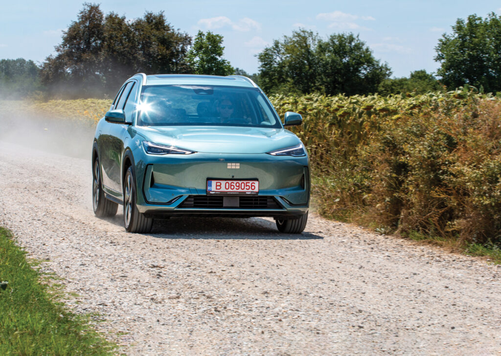 Test Geely EX5 AutoExpert