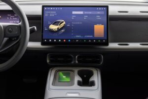 Leapmotor B05 interior AutoExpert