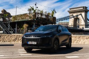 OMODA 9 Black Edition AutoExpert
