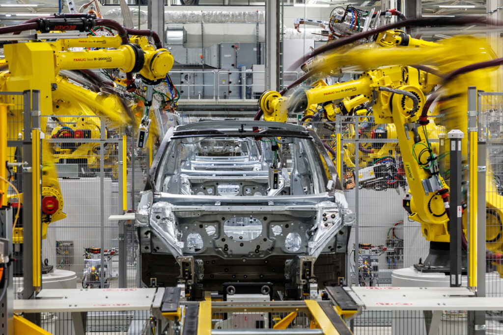 Uzina BMW Debrecen AutoExpert