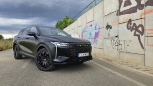 Omoda 9 Black Edition AutoExpert