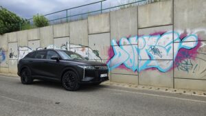 Omoda 9 Black Edition AutoExpert