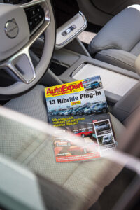 Volvo ES90 la Palatul Suter AutoExpert