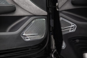 Zeekr 001 AutoExpert