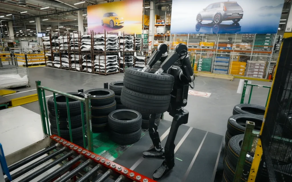 Uzina Renault Douai robotul Calvin AutoExpert