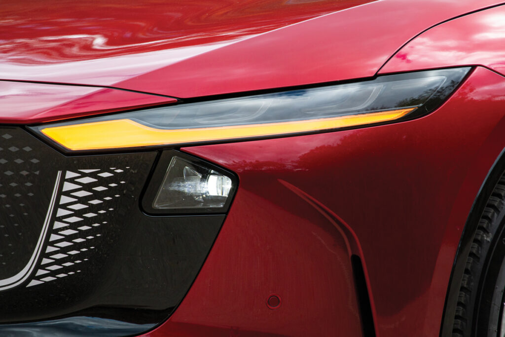 Mazda6e AutoExpert