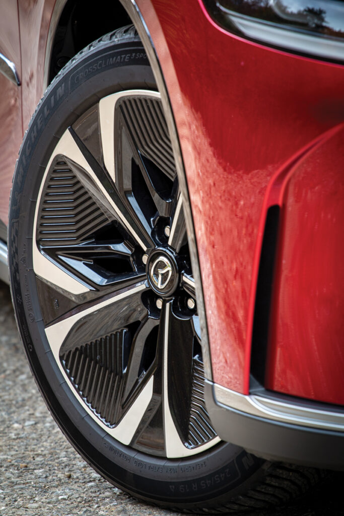 Mazda6e AutoExpert
