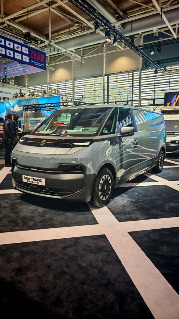 Renault Trafic E-Tech electric AutoExpert