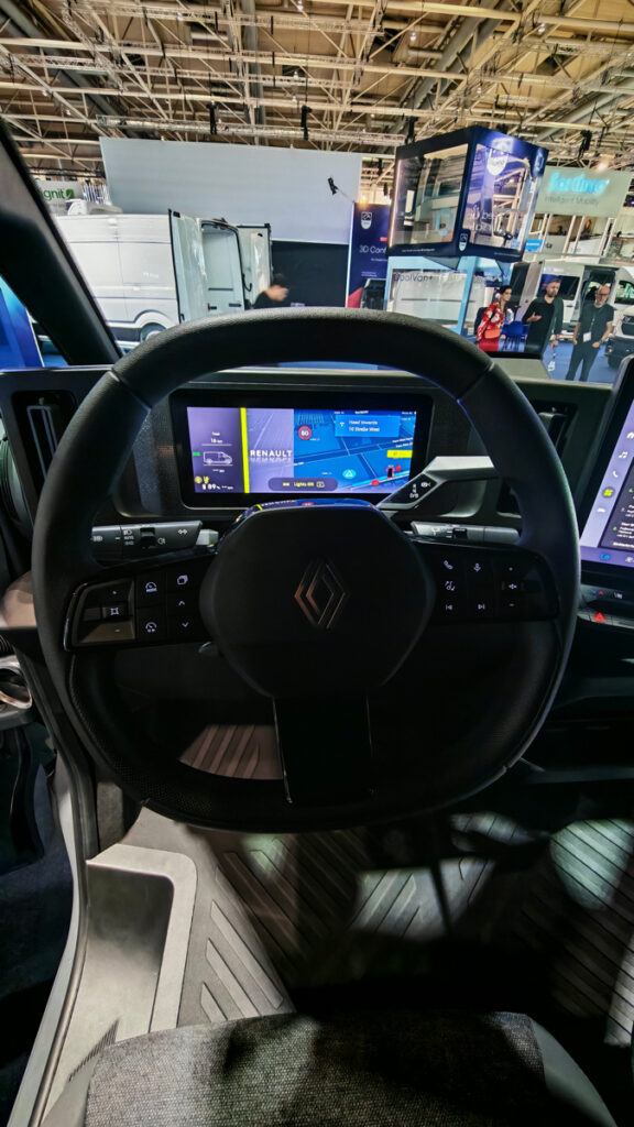 Renault Trafic E-Tech electric AutoExpert