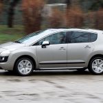 Test drive - Peugeot 3008 HYbrid 4/200 CP