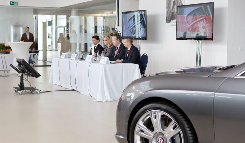 Bucureştiul a intrat în cercul select al oraşelor cu reprezentanţe Bentley şi Lamborghini